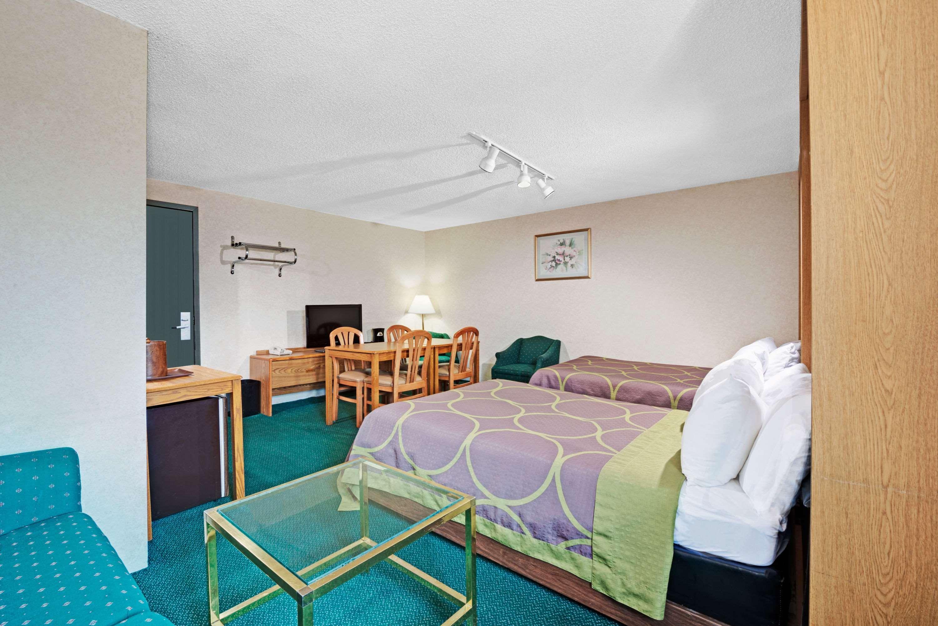 Super 8 By Wyndham Kenmore/Buffalo/Niagara Falls Area Exterior foto