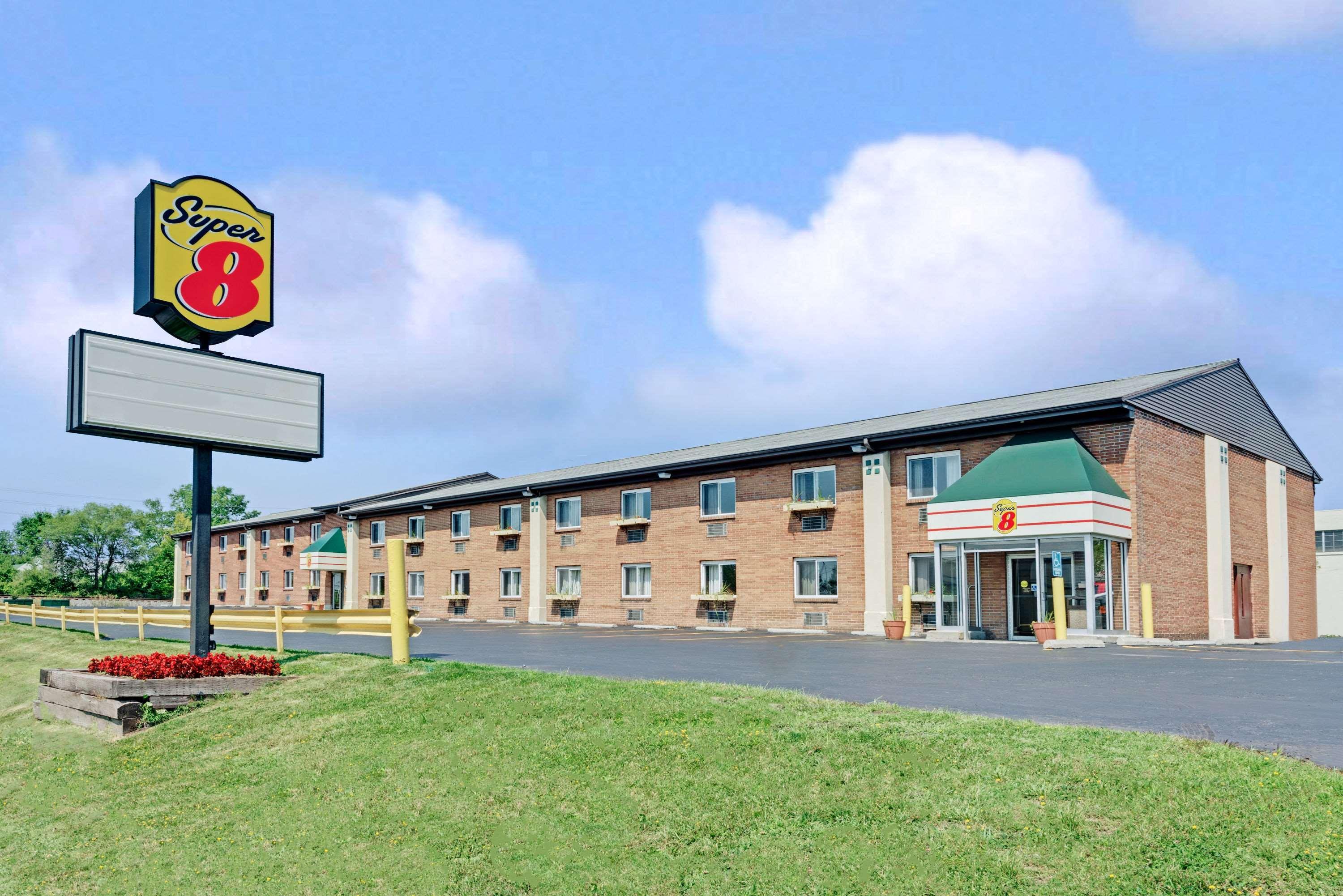 Super 8 By Wyndham Kenmore/Buffalo/Niagara Falls Area Exterior foto